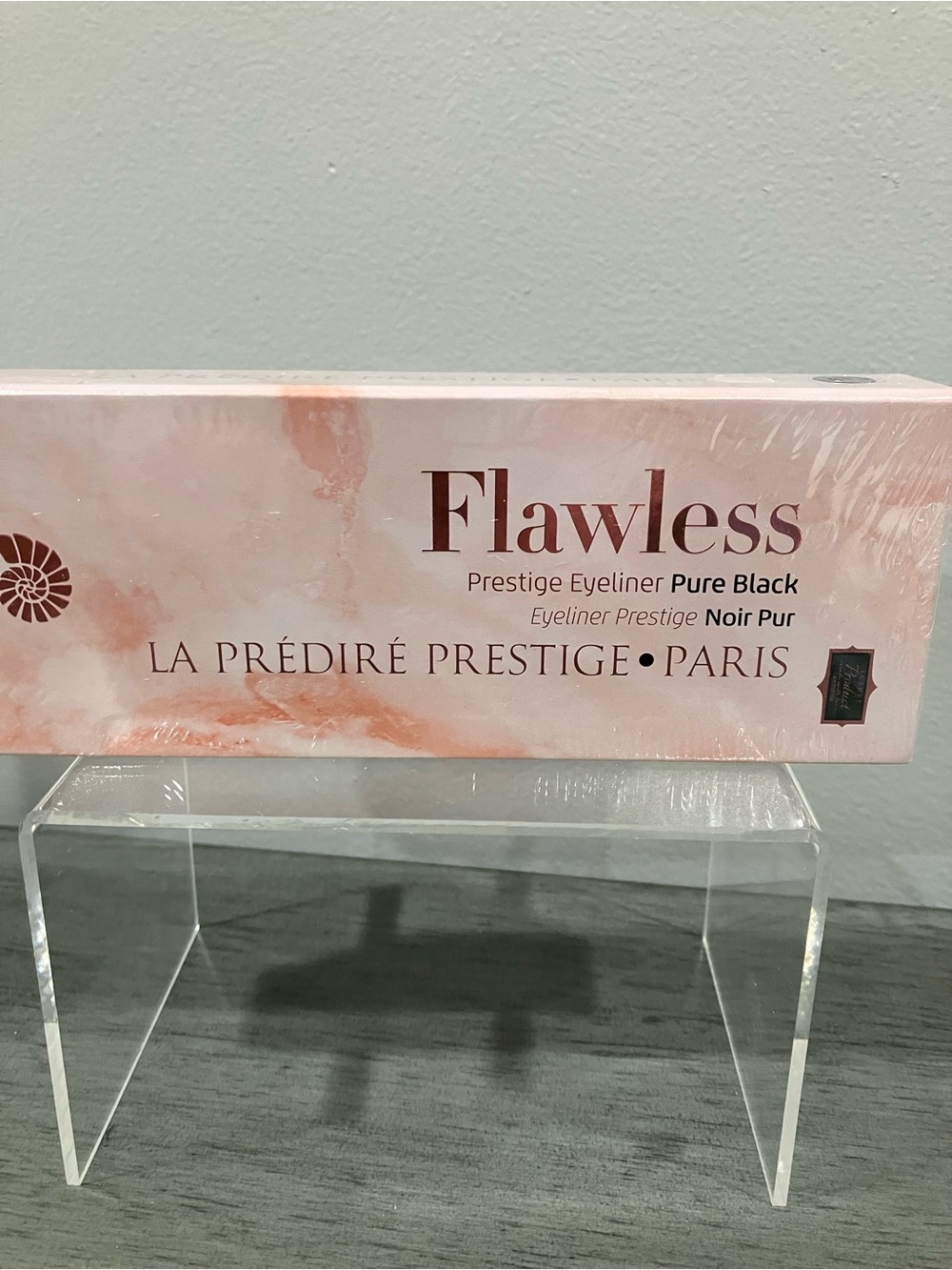 Flawless Prestige Eyeliner - Pure Black